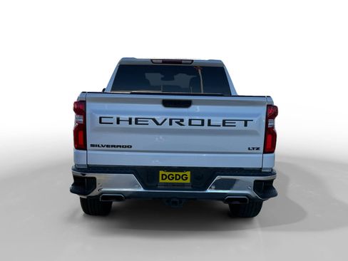 Used 2022 Chevrolet Silverado 1500 LTZ image 4