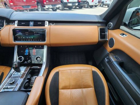 Used 2018 Land Rover Range Rover Sport Supercharged AWD/4WD image 18