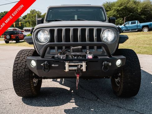 Used 2020 Jeep Wrangler Unlimited Sport AWD/4WD image 2
