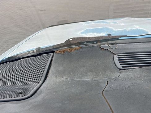 Used 1996 Chevrolet S10 Pickup LS image 11