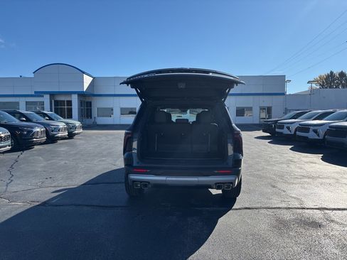 New 2026 Chevrolet Traverse Z71 w/ Driver Confidence Package image 6