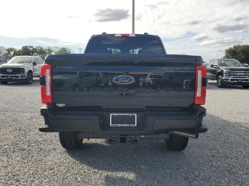 New 2026 Ford F250 XLT w/ XLT Premium Package AWD/4WD image 9