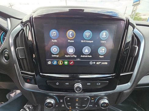 Used 2023 Chevrolet Traverse LT AWD/4WD image 16