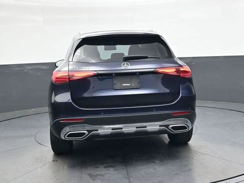 Used 2024 Mercedes-Benz GLC 300 image 5