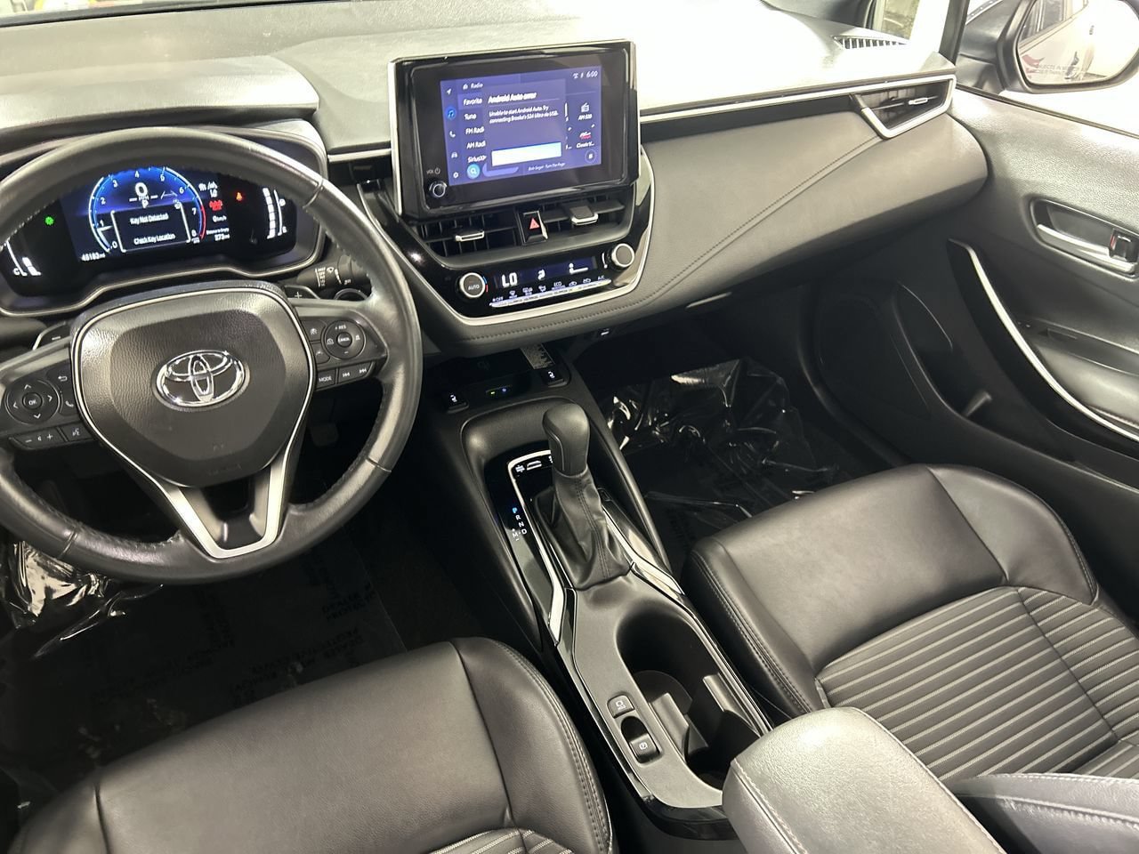 Used 2024 Toyota Corolla XSE FWD image 24