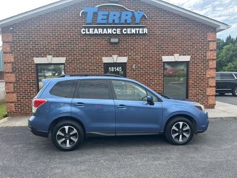 Used 2017 Subaru Forester 2.5i Premium w/ Popular Package #2A AWD/4WD image 5