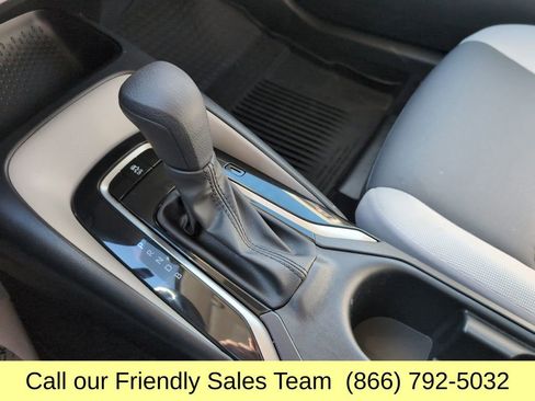 Used 2023 Toyota Corolla LE w/ Carpet Mat Package (TMS) image 22