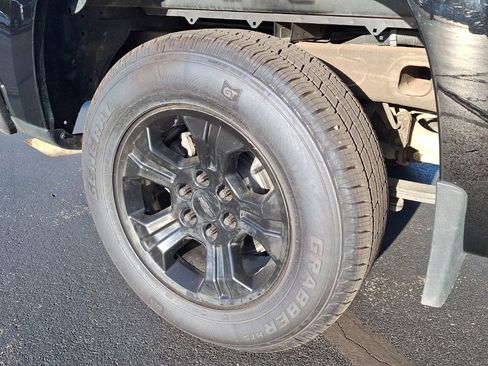 Used 2024 Chevrolet Silverado 1500 RST image 22