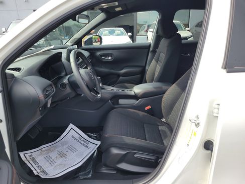 Certified 2023 Honda HR-V Sport image 15