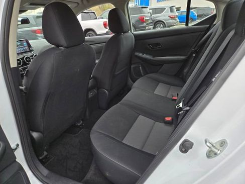 Used 2024 Nissan Sentra SV FWD image 12