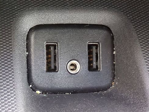 Used 2018 Buick Enclave Premium w/ Experience Buick Package image 24