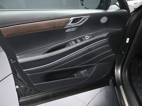 Used 2024 Genesis GV80 3.5T image 9