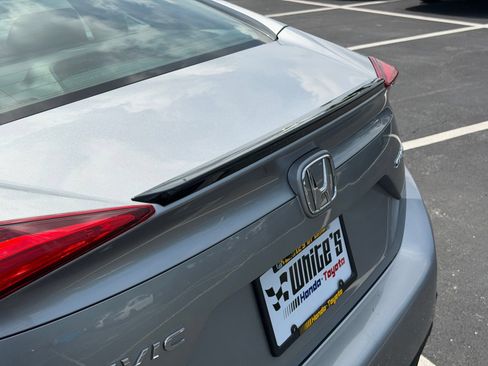 Used 2020 Honda Civic Sport image 26