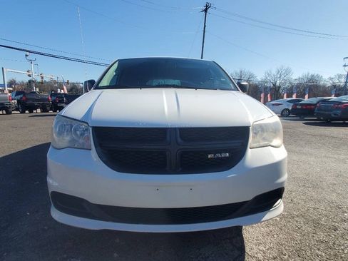 Used 2014 RAM C/V Tradesman FWD image 8
