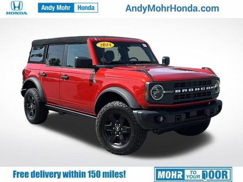 Used 2024 Ford Bronco Black Diamond AWD/4WD image 1