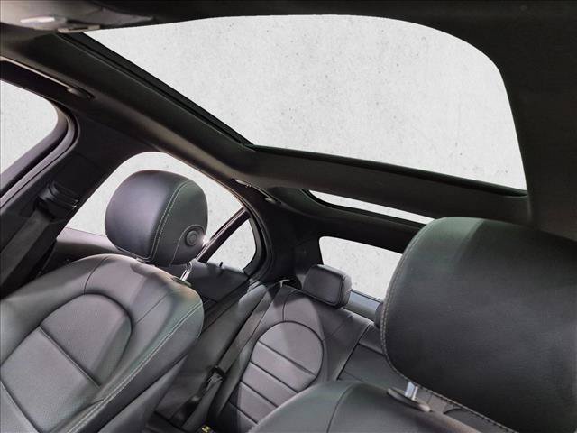 Used 2018 Mercedes-Benz C 300 Sedan image 15