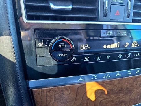 Used 2023 Nissan Armada SL image 22