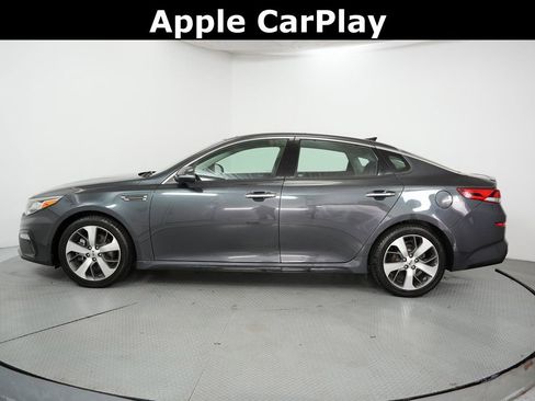 Used 2019 Kia Optima S w/ S Panoramic Sunroof Package FWD image 4