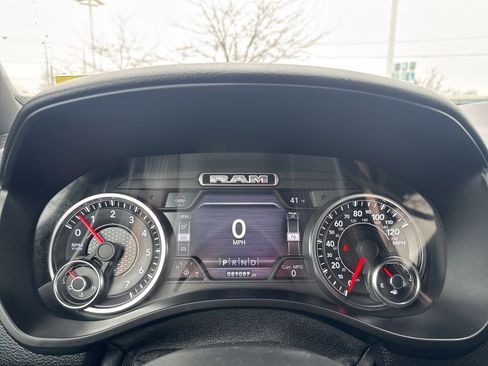 Used 2019 RAM 1500 Big Horn image 28