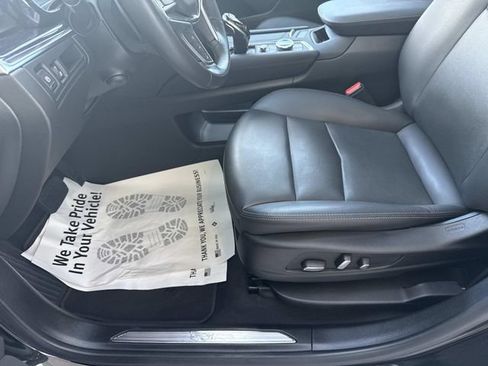 Used 2023 Cadillac XT5 Premium Luxury AWD/4WD image 18