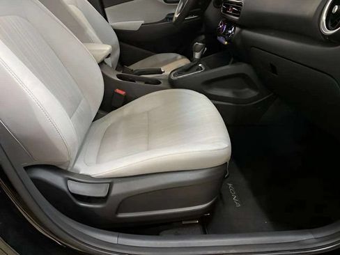 Used 2022 Hyundai Kona SEL FWD image 88