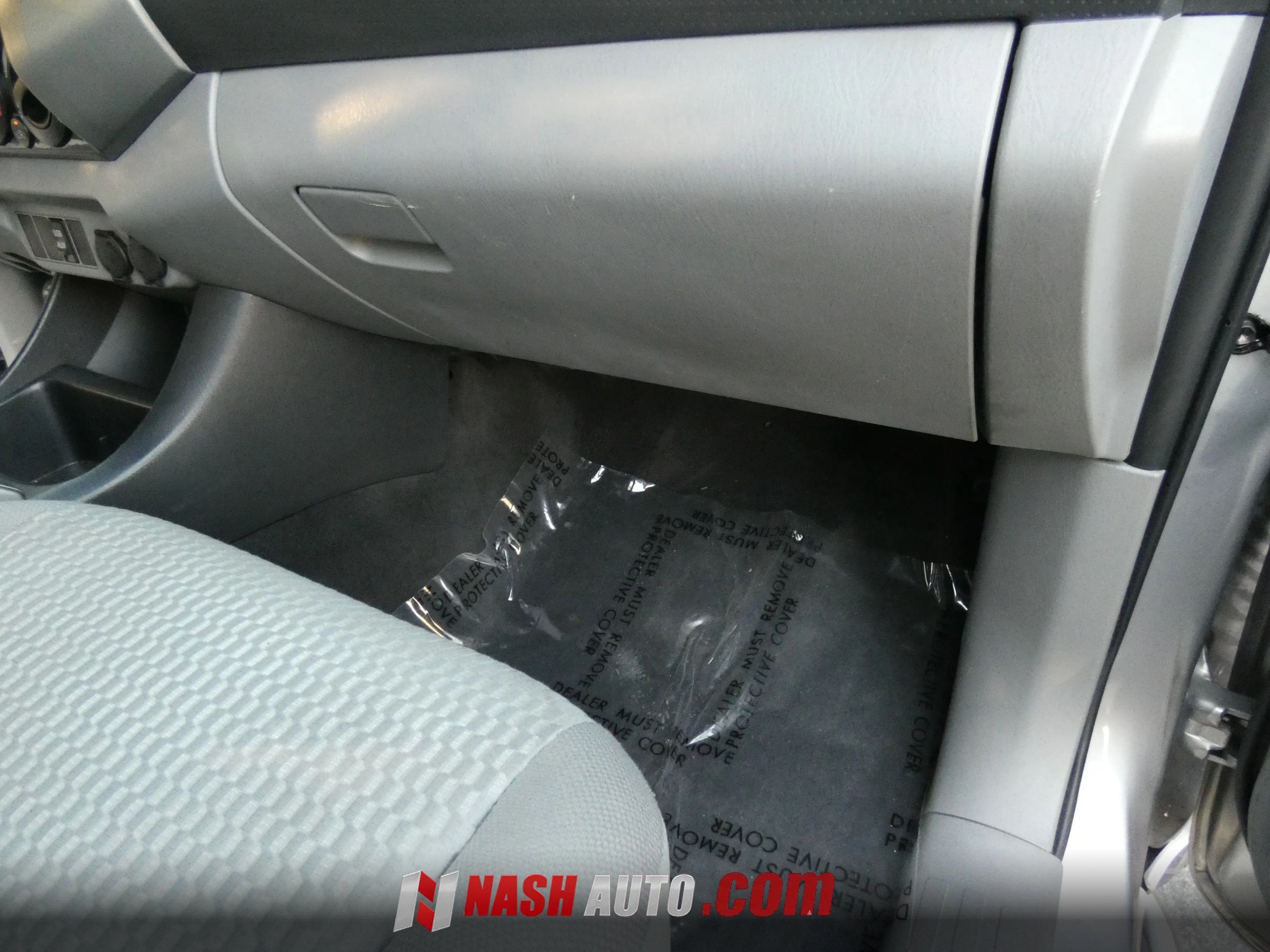 Used 2015 Toyota Tacoma PreRunner w/ SR5 Package RWD image 31