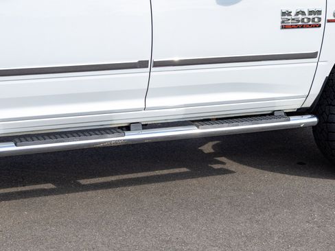 Used 2015 RAM 2500 Tradesman w/ Chrome Appearance Group AWD/4WD image 39