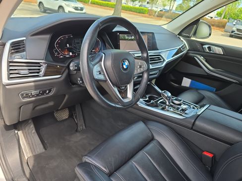 Used 2020 BMW X7 xDrive40i w/ Premium Package AWD/4WD image 17