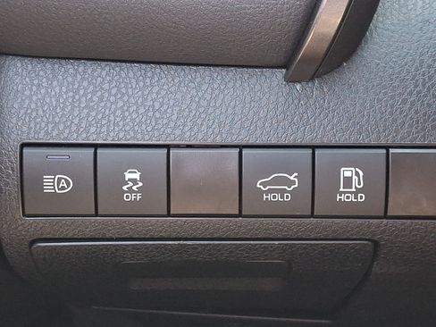 Used 2024 Toyota Camry SE FWD image 23