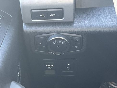 Used 2020 Ford F150 Raptor w/ Equipment Group 802A Luxury image 29