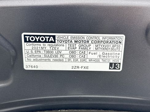 Used 2021 Toyota Prius Prime XLE FWD image 20