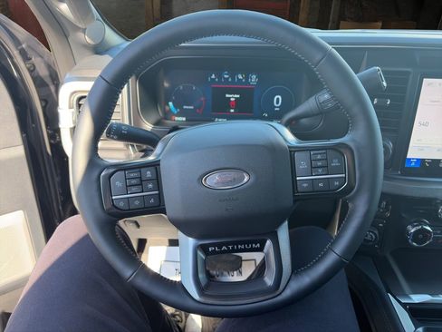 New 2026 Ford F250 Platinum w/ Tremor Off-Road Package AWD/4WD image 20