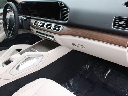 New 2026 Mercedes-Benz GLE 450 4MATIC image 35