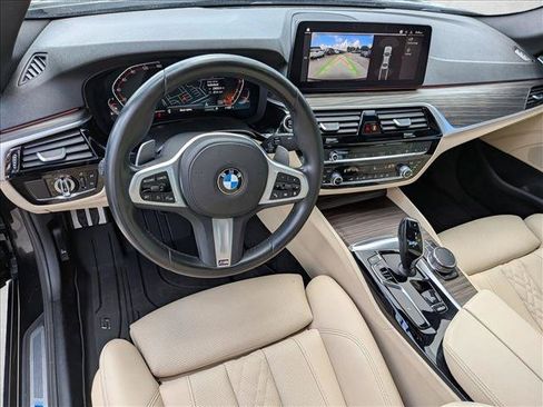 Used 2023 BMW 540i w/ M Sport Package RWD image 10
