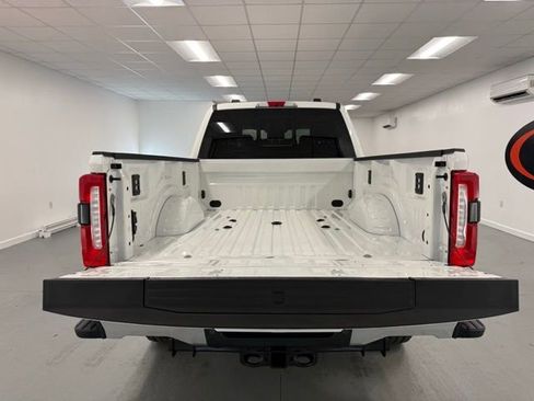 New 2026 Ford F250 Lariat w/ Lariat Premium Package image 8