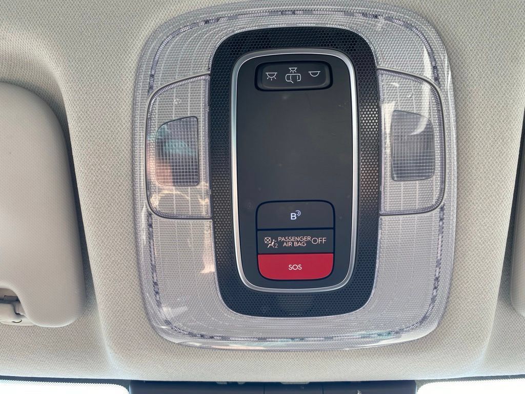 Used 2024 Hyundai Kona SEL AWD/4WD image 23