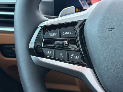 Used 2025 BMW 330i 330i w/ Premium Package image 31