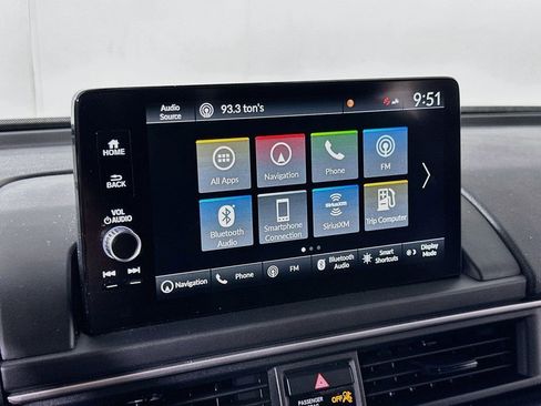 Used 2023 Honda Pilot Touring image 27