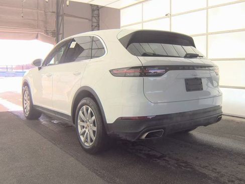 Used 2020 Porsche Cayenne image 4