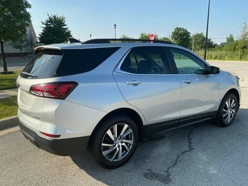 Used 2022 Chevrolet Equinox LT AWD/4WD image 6