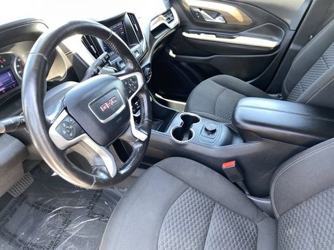 Used 2020 GMC Terrain SLE FWD image 29