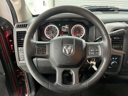 Used 2014 RAM 1500 Express AWD/4WD image 17