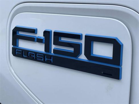 New 2025 Ford F150 Lightning Flash image 7