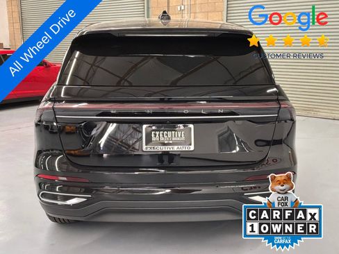 Used 2025 Lincoln Nautilus Premier AWD/4WD image 6