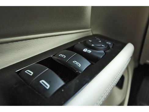 Used 2022 Cadillac CT4 Luxury w/ Sun And Sound Package image 20