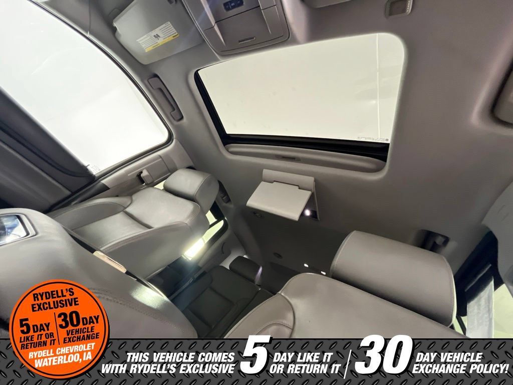 Used 2015 Chevrolet Tahoe LT w/ Luxury Package AWD/4WD image 29