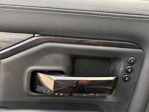 New 2026 RAM 2500 Limited AWD/4WD image 13
