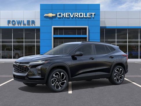 New 2026 Chevrolet Trax RS w/ Driver Confidence Package FWD image 2