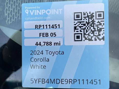 Used 2024 Toyota Corolla LE image 27