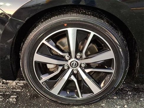 Used 2023 Nissan Maxima SV w/ Floor Mat Group image 8